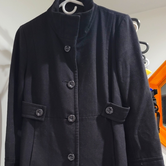 Coat - Picture 3 of 16
